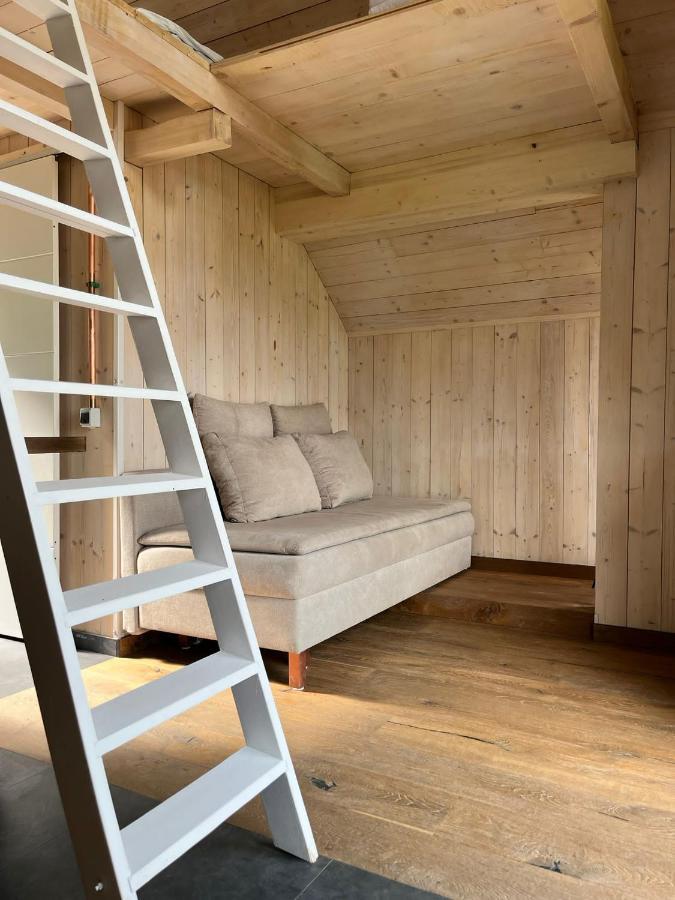 Вілла Bramble Tiny House Зернешті Екстер'єр фото